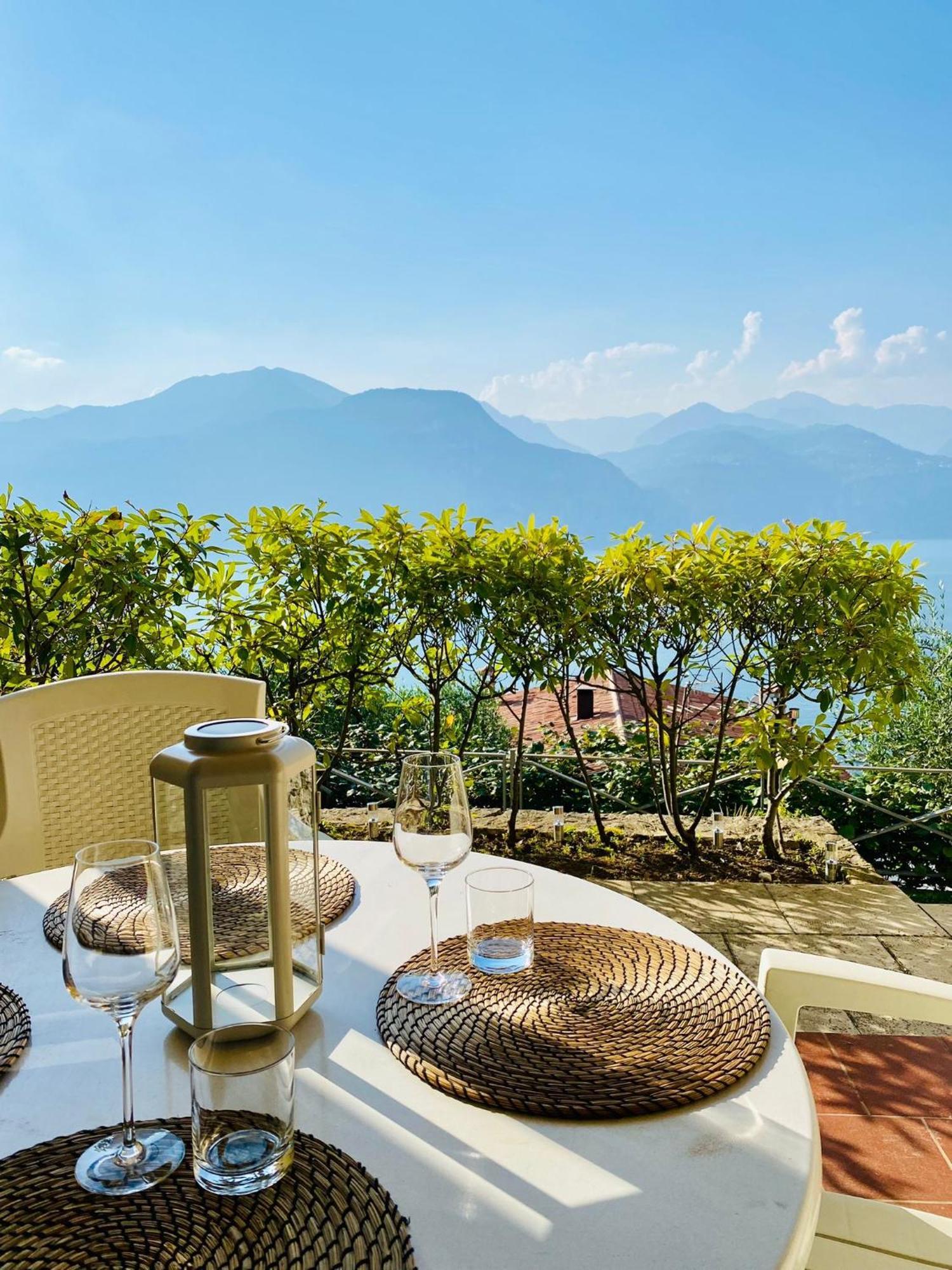 Welcome Traveller Charm Montees Apartment Бренцоне-суль-Гарда Экстерьер фото